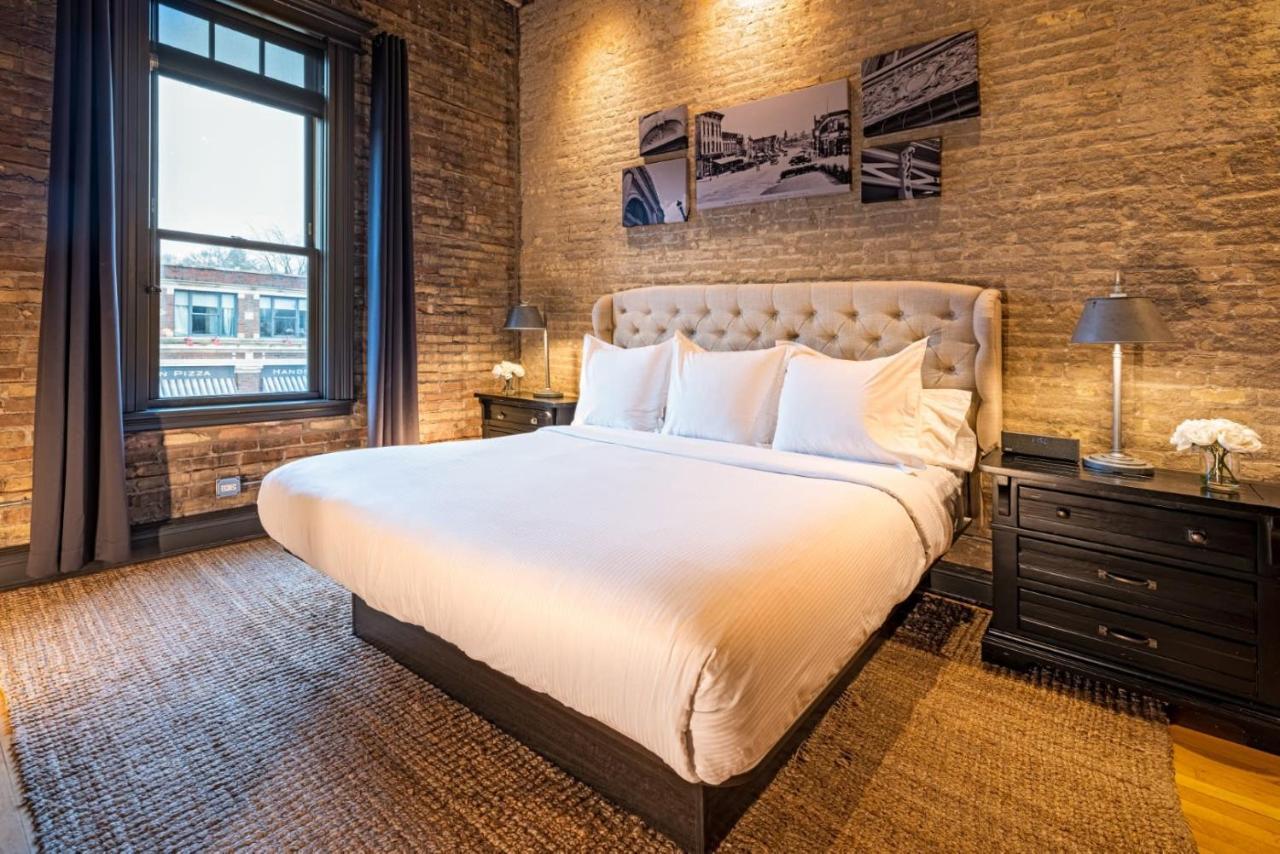 Hip Urban Loft-Small Town Charm-124 Lofts #2 West Dundee المظهر الخارجي الصورة